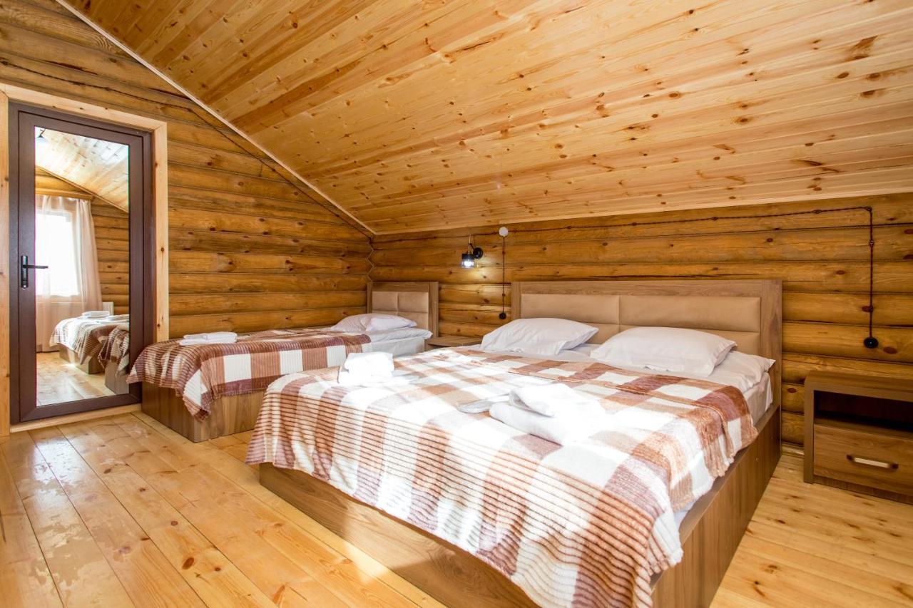Snow Time Eco Chalet Gudauri Exteriör bild