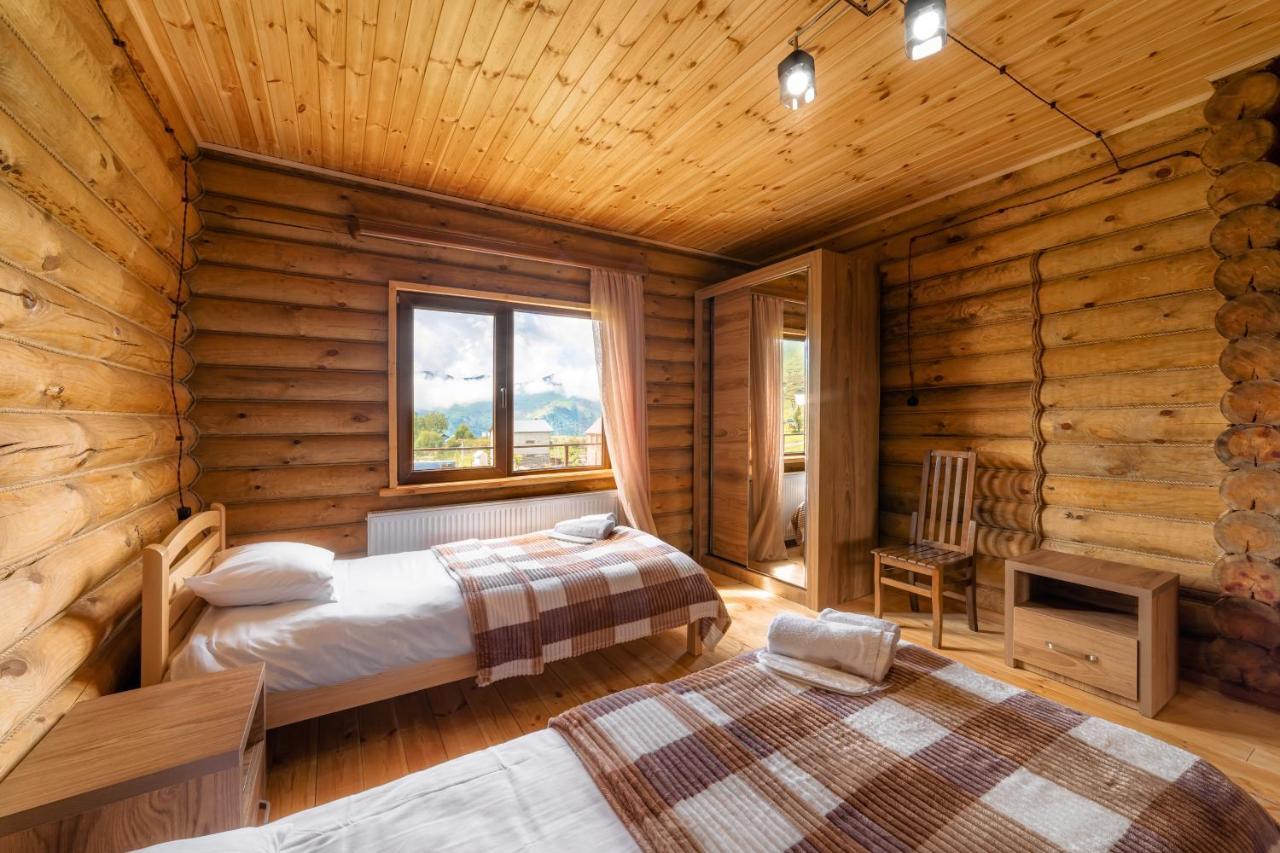 Snow Time Eco Chalet Gudauri Exteriör bild